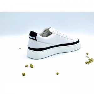 APLS LOW IRON BLACK Zwart