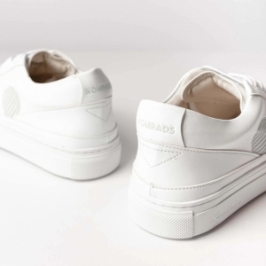 APLS LOW MONO WHITE WIT