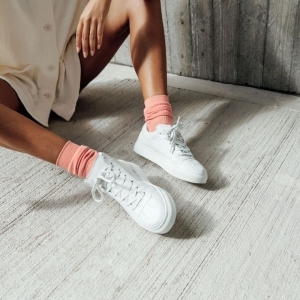 APLS LOW MONO WHITE WIT
