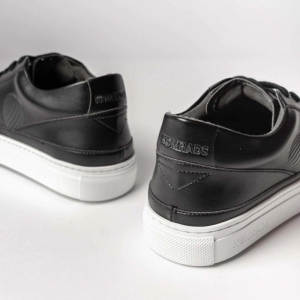 APLS LOW MONO BLACK Zwart