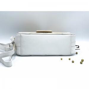 BELLUGA WHITE