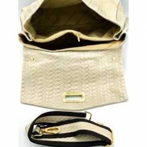 BILLY TAUPE