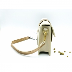 JO BEIGE