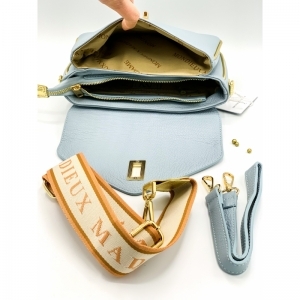 SALLY LICHT BLAUW