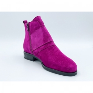 VELVET FUSHIA