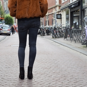 MAARTJE BLACK ZWART