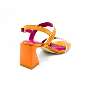 ARANCIO BIANCO ORANJE