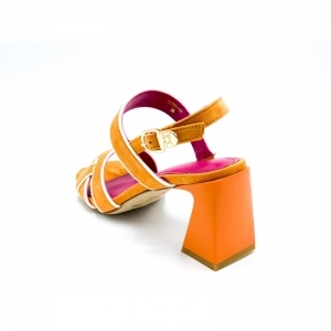 ARANCIO BIANCO ORANJE
