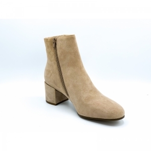 8-134102 DAYDREAM TAUPE