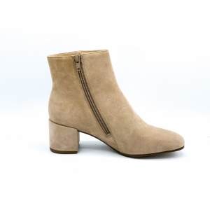 8-134102 DAYDREAM TAUPE