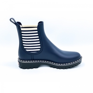 CORBIN BLAUW