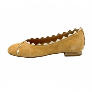 CLARA CROSS DOLL BEIGE