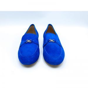 ETHAN BLUE