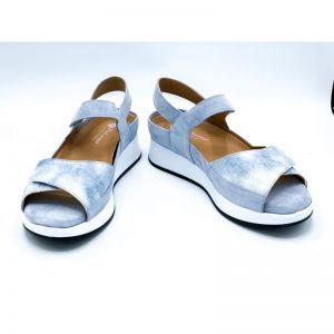 250422 BLAUW