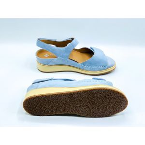 260412 BLAUW